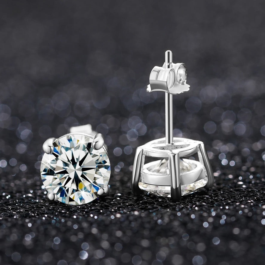 0.1-4CT Classic Earring