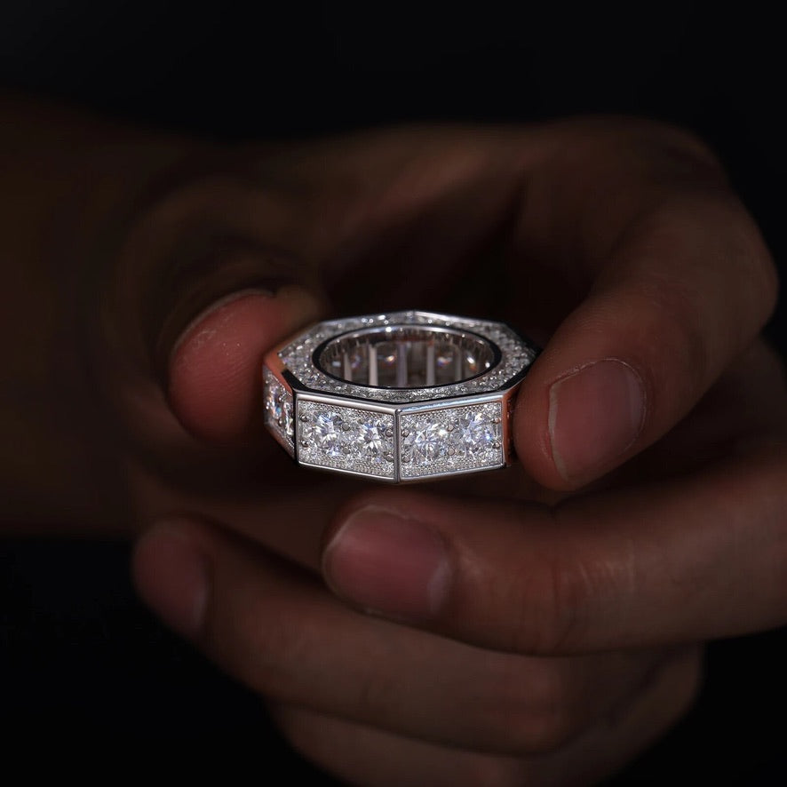 Octagon VVS Ring