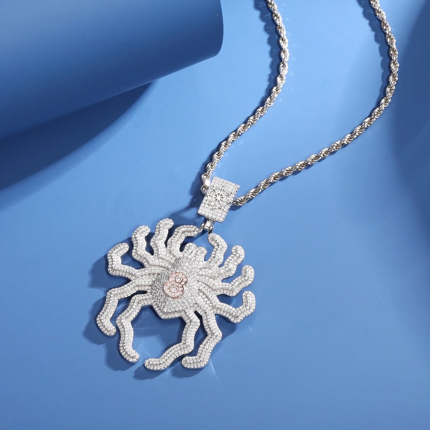 Spider 8 Pendant